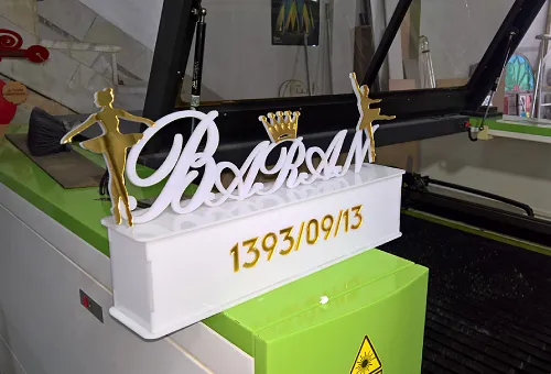 laser-cutter-plexi-plastic-foam-image-2