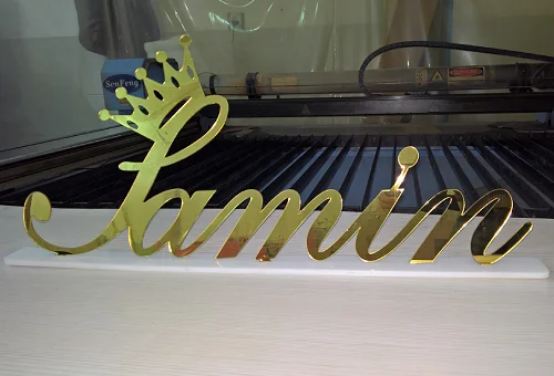 laser-cutter-plexi-plastic-foam-image-9